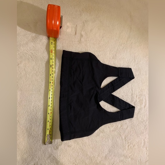 Lululemon black sports bra - Picture 4 of 4